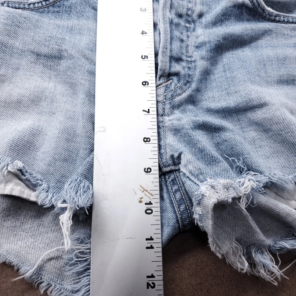 Vince Cutoff Denim Shorts Women 27 Lt Blue Summer Beach Casual Distressed Boho